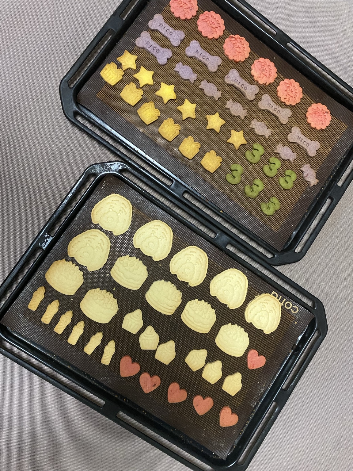 オリジナルクッキー缶